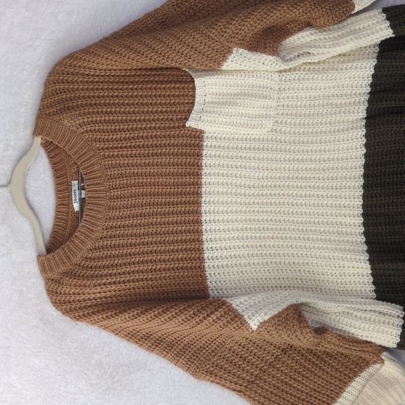 JODIFL Women's Colorblock Oversized Knit‎ Sweater Size S - Picture 2 of 7